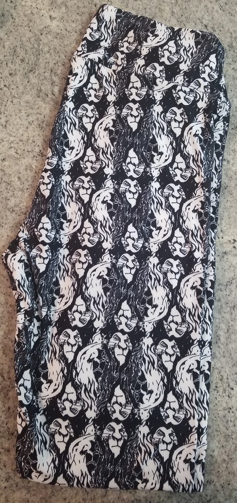 Lularoe os leggings halloween villain